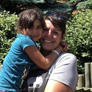 Meet your Posher, Monica